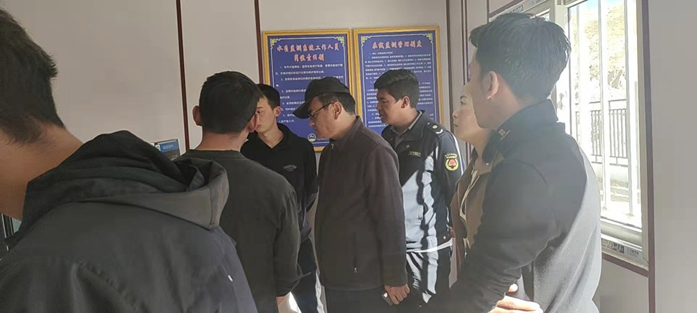 10月21日城管局、環(huán)保局及住建局局長蒞臨我廠謝通門污水處理廠檢查運(yùn)行情況及了解整改階段。